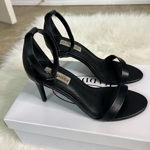 Steve Madden STECIA Black Stiletto Sandals - Size 7 - Picture 3 of 13